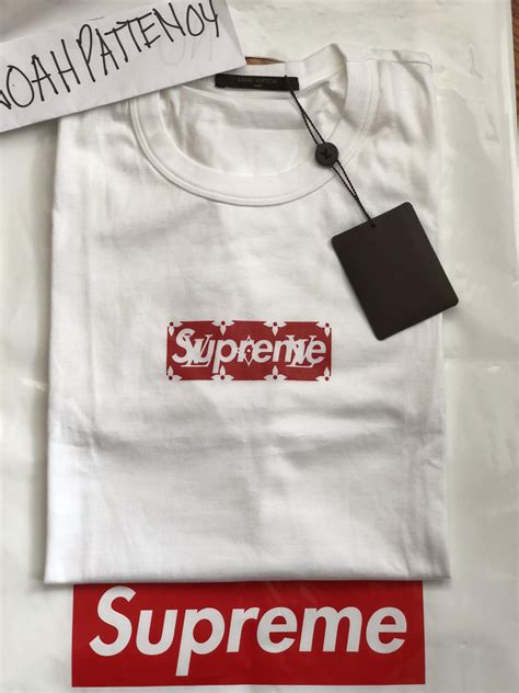 louis vuitton x supreme black|supreme x louis vuitton box.